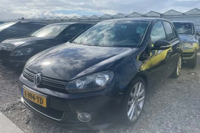 Volkswagen Golf (2009) thumbnail 1