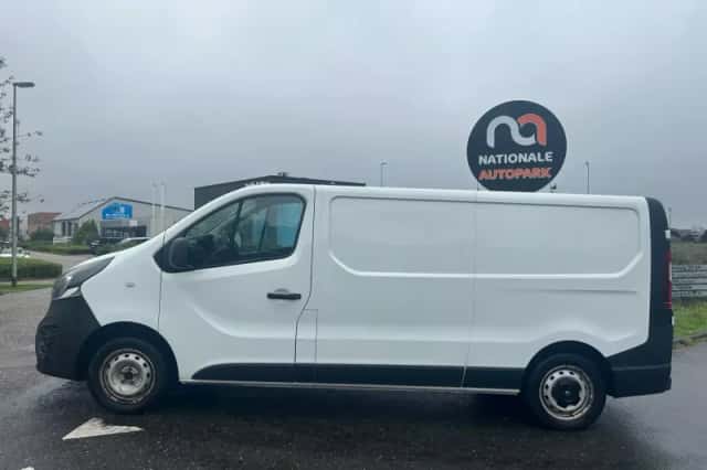 Opel Vivaro (2019) thumbnail 2