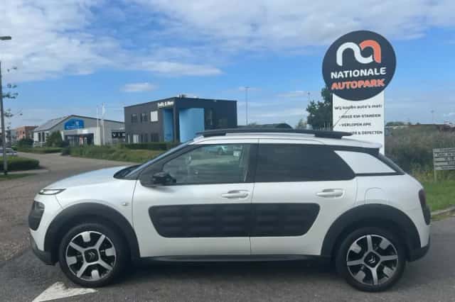 Citroën C4 Cactus (2015) thumbnail 2