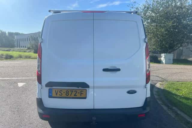 Ford Transit Connect (2015) thumbnail 4