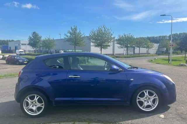 Alfa Romeo MiTo (2011) thumbnail 5