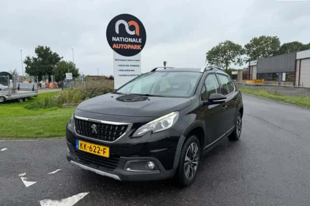 Peugeot 2008 (2016) thumbnail 1