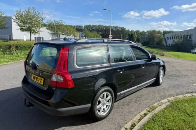 Volvo V70 (2008) thumbnail 5