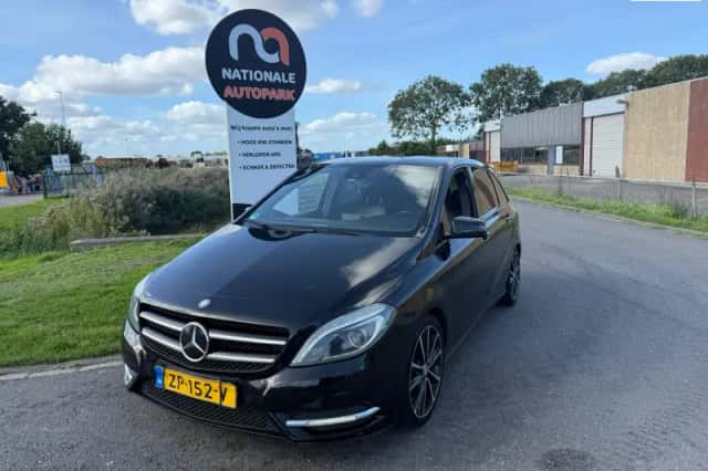 Mercedes-Benz B-Klasse (2012) thumbnail 1