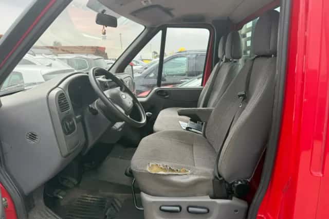 Ford Transit (2005) thumbnail 6