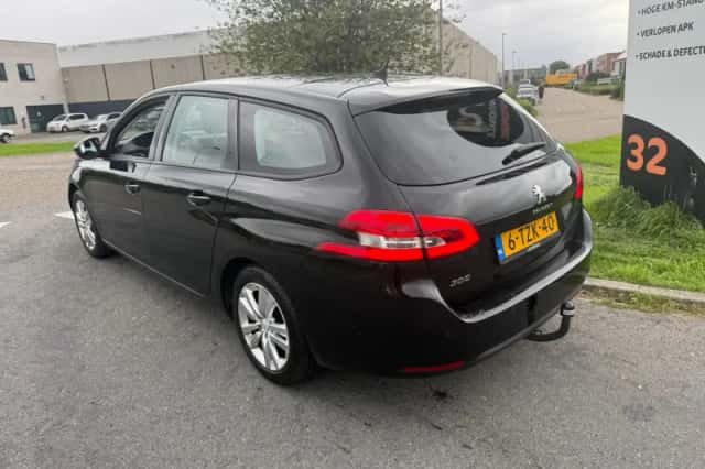 Peugeot 308 (2014) thumbnail 3