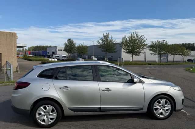Renault Mégane (2013) thumbnail 6