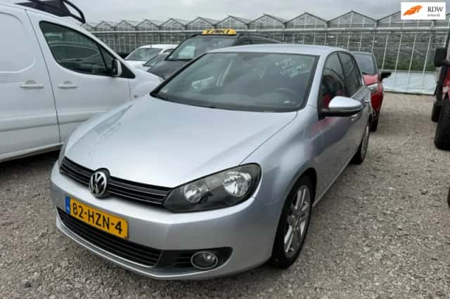 Volkswagen Golf (2009) thumbnail 1