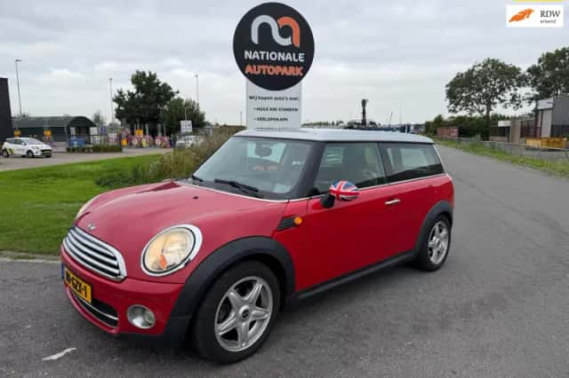 MINI Clubman (2008) thumbnail 1