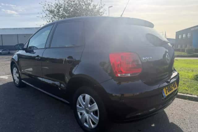 Volkswagen Polo (2011) thumbnail 3