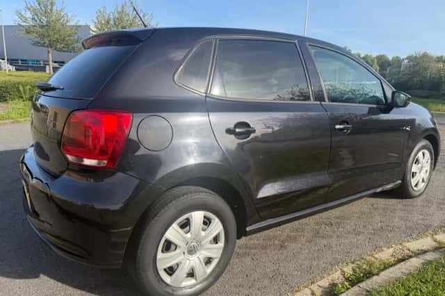 Volkswagen Polo (2011) thumbnail 5