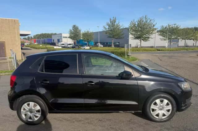 Volkswagen Polo (2011) thumbnail 6