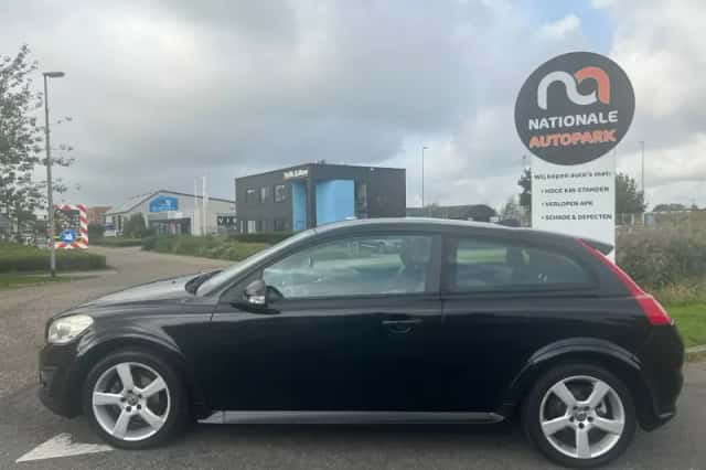 Volvo C30 (2010) thumbnail 2