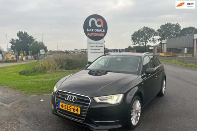 Audi A3 (2013) thumbnail 1