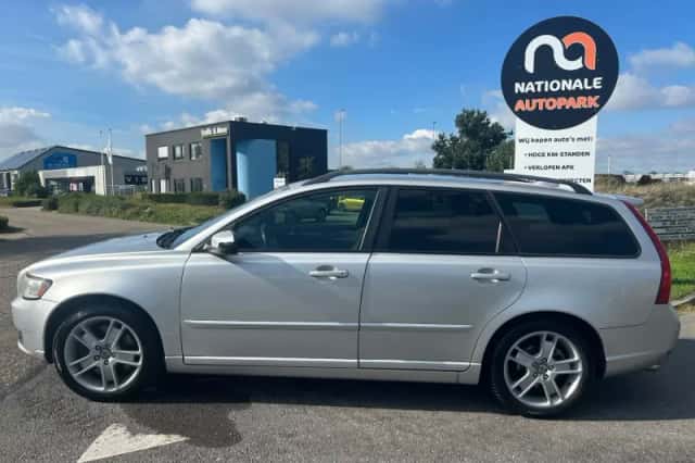 Volvo V50 (2008) thumbnail 2