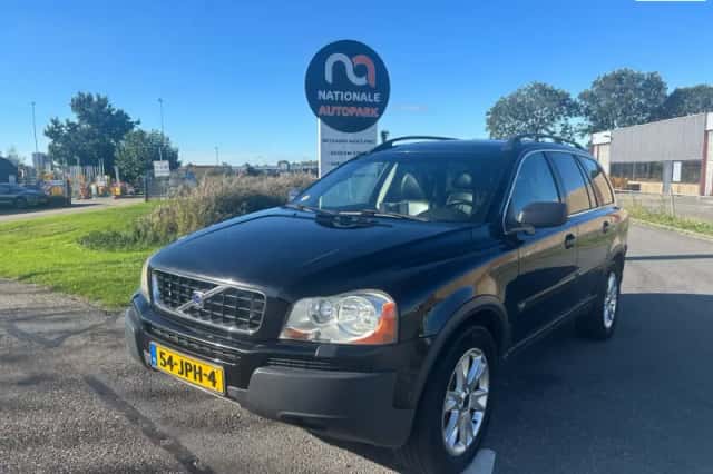Volvo XC90 (2005) thumbnail 1