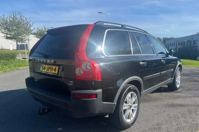 Volvo XC90 (2005) thumbnail 5