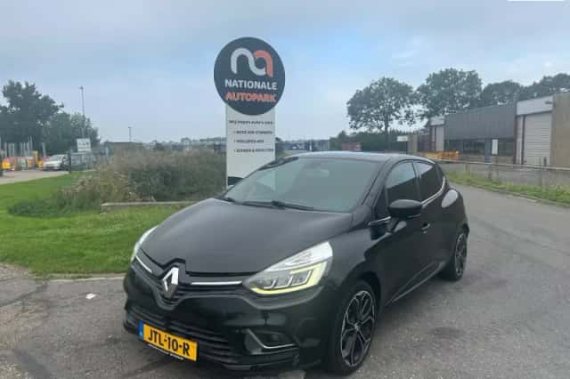 Renault Clio (2017) thumbnail 1