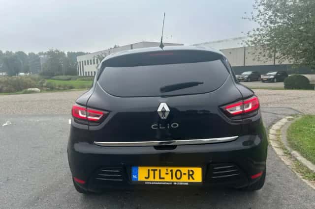 Renault Clio (2017) thumbnail 4