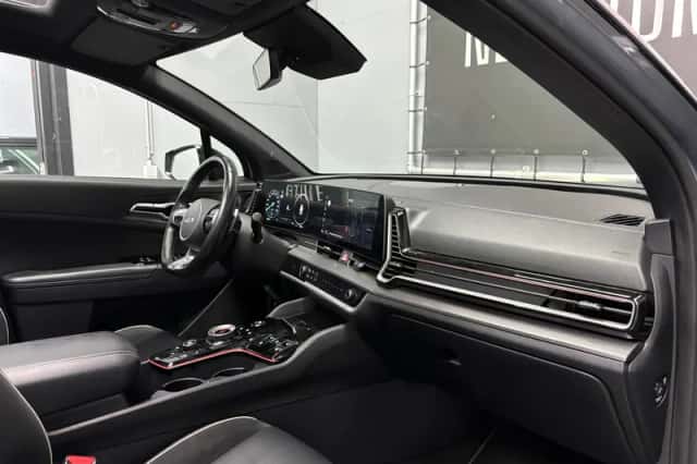 Kia Sportage (2024) thumbnail 6