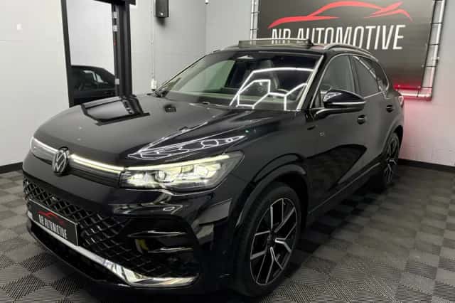 Volkswagen Tiguan (2024) thumbnail 1
