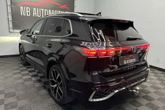 Volkswagen Tiguan (2024) thumbnail 4