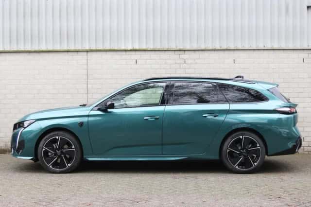 Peugeot e-308 (2025) thumbnail 2