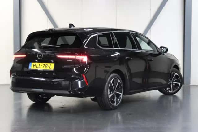 Opel Astra (2025) thumbnail 3