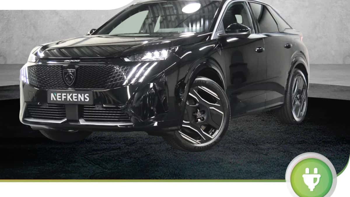 Peugeot e-3008 (2025) — foto 1
