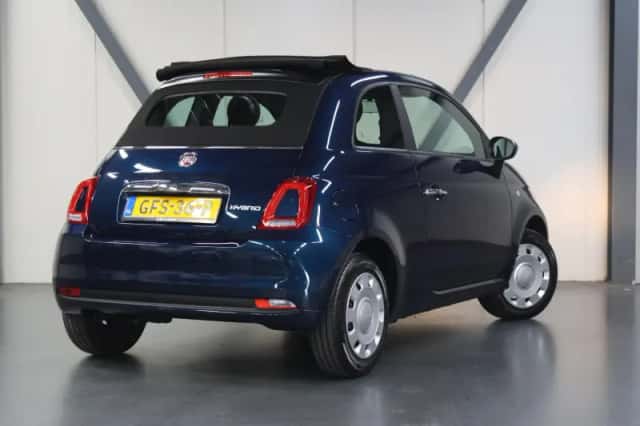 Fiat 500C (2024) thumbnail 3