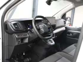 Opel Vivaro (2024) thumbnail 8