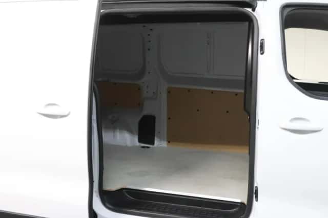 Opel Vivaro (2024) thumbnail 6