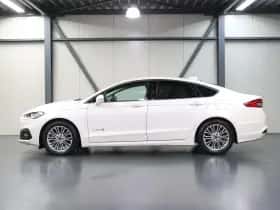Ford Mondeo (2020) thumbnail 2
