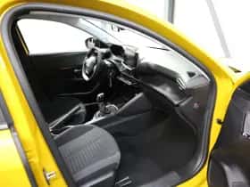 Peugeot 208 (2022) thumbnail 8