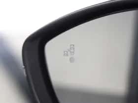 Opel Corsa-e (2022) thumbnail 22