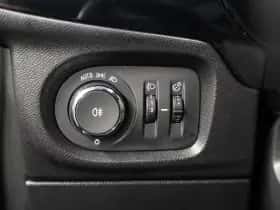 Opel Corsa-e (2022) thumbnail 24