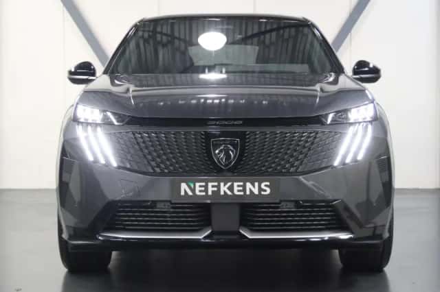 Peugeot e-3008 (2025) thumbnail 4