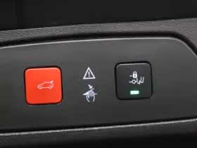 Opel Grandland X (2019) thumbnail 18