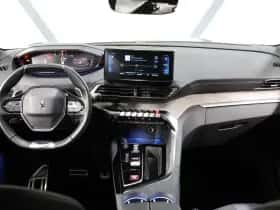 Peugeot 3008 (2024) thumbnail 13