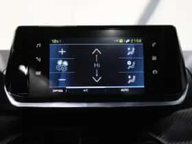 Peugeot e-2008 (2023) thumbnail 34
