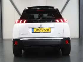 Peugeot e-2008 (2023) thumbnail 8