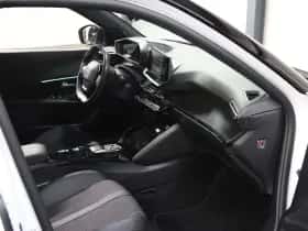 Peugeot e-2008 (2023) thumbnail 10