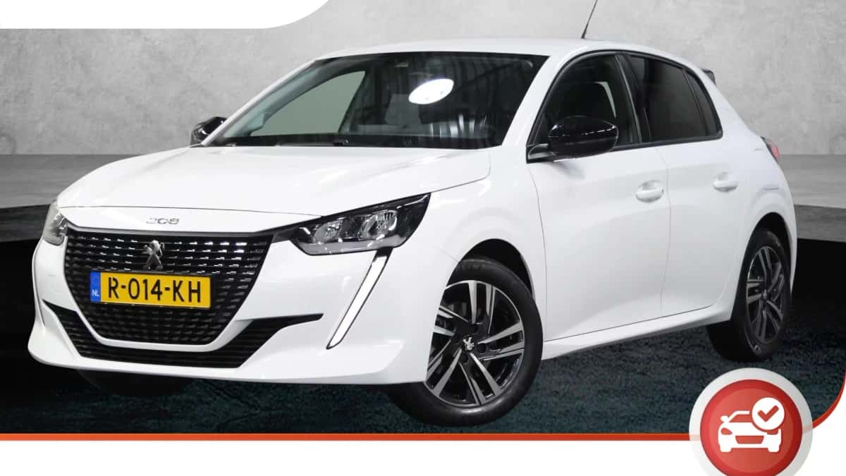 Peugeot 208 (2022) — foto 1