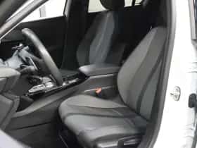 Peugeot 208 (2022) thumbnail 11