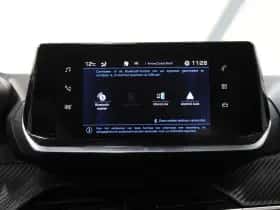 Peugeot 208 (2022) thumbnail 28