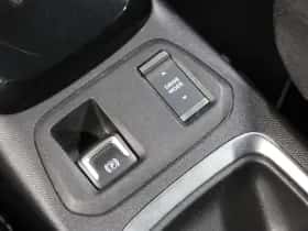 Opel Corsa-e (2023) thumbnail 35