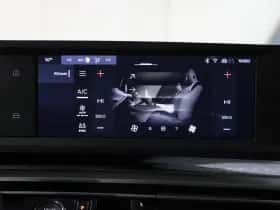 Peugeot 3008 (2025) thumbnail 32
