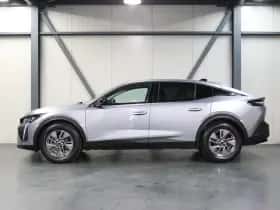 Peugeot 408 (2024) thumbnail 2