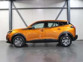 Peugeot 2008 (2022) thumbnail 2