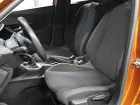 Peugeot 2008 (2022) thumbnail 11